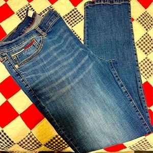 Tommy Hilfiger Slim 36x30. Like new
